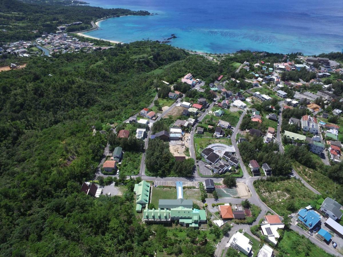 Wayn-Zen Onna Hotel Exterior photo